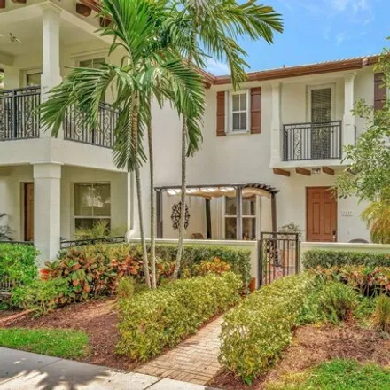 Buy this 3 bed townhouse on 4628 Monarch Way in Coconut Creek, FL 33073