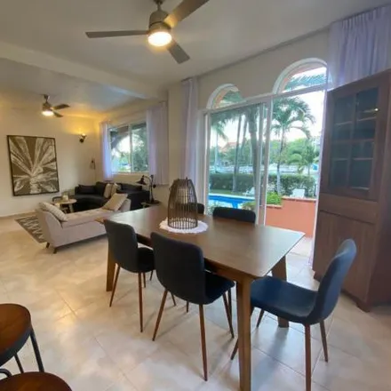 Rent this 2 bed apartment on Privada Caleta Xel-Há in 77782 Puerto Aventuras, ROO