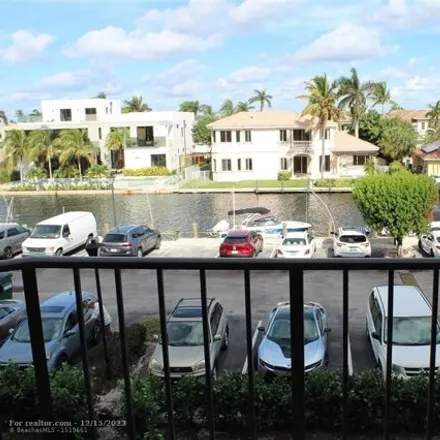 Rent this 1 bed condo on 933 Jeffery Street in Boca Keys, Boca Raton