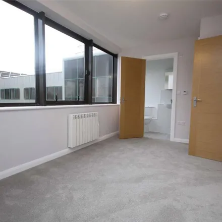 Rent this 1 bed apartment on Bentham Close in Swindon, SN5 7DH