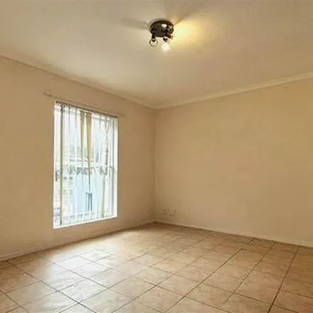 Image 6 - Barnstaple Road, Cape Town Ward 63, Cape Town, 7800, South Africa - Apartment for rent