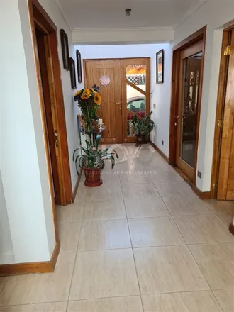 Buy this 6 bed house on Sagrados Corazones 3657 in 779 0569 Providencia, Chile