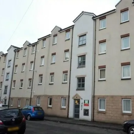 Rent this 4 bed room on Douglas Street in Stirling, FK8 1NT