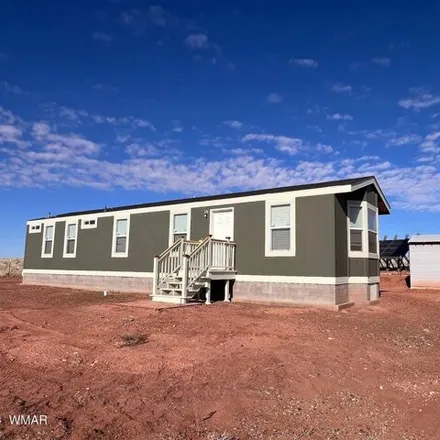 Buy this studio apartment on Woodruff Hay Hollow Road in Navajo County, AZ