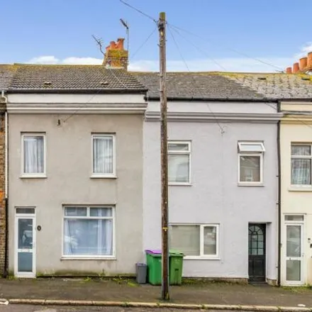 Image 1 - Alexandra Street, Folkestone, CT19 6EF, United Kingdom - Townhouse for sale