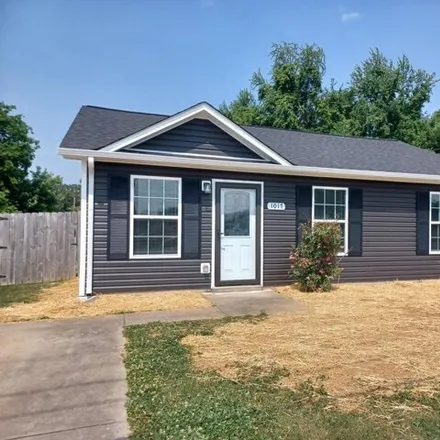 Rent this 3 bed house on 1018 Shadow Ridge Avenue in Oak Grove, Christian County