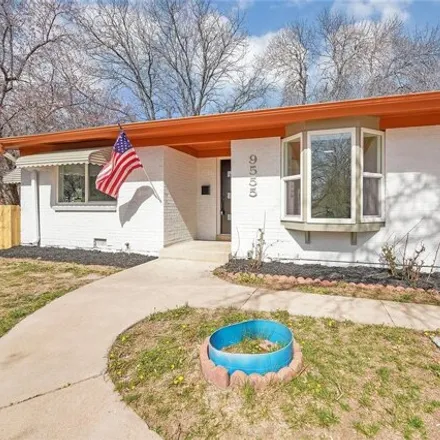 Image 2 - 5399 Hoyt Court, Arvada, CO 80002, USA - House for sale