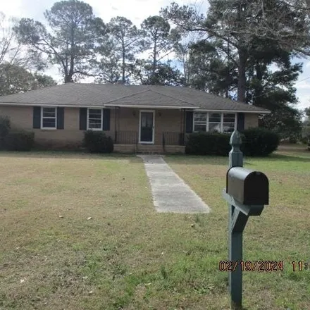Rent this 4 bed house on 106 Lesesne Drive in Burns Down, Sumter