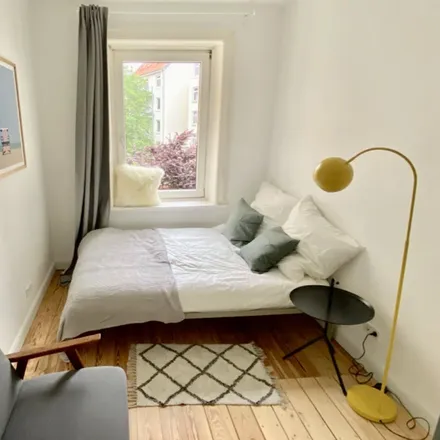 Rent this 21 bed room on Eppendorfer Weg 271 in 20251 Hamburg, Germany