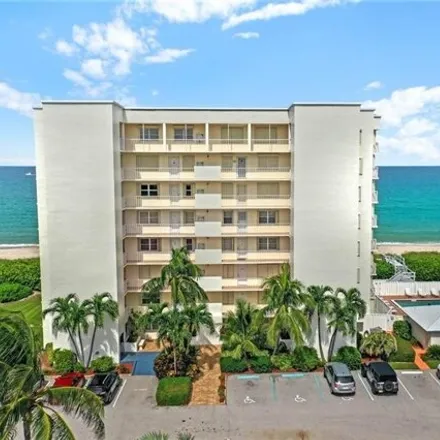 Rent this 2 bed condo on Courtyard by Marriott Hutchinson Island Oceanside/Jensen Beach in 10978 South Ocean Drive, Waveland