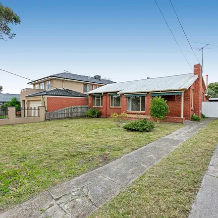 Rent this 3 bed apartment on 32 Kendall Street in Hampton VIC 3188, Australia