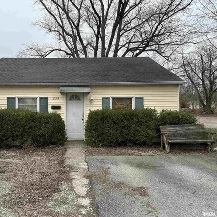 Buy this 2 bed house on unnamed road in Carlinville, IL 62626