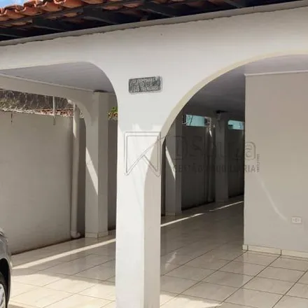 Buy this 4 bed house on Avenida das Palmeiras in Jardim das Palmeiras, Cuiabá - MT