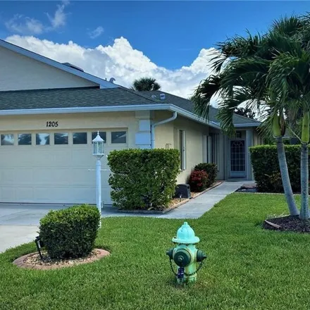 Buy this 2 bed house on 1203 Hot Springs Point in Englewood, FL 34223