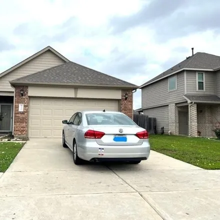 Rent this 3 bed house on 17156 Devon Dogwood Trail in Fort Bend County, TX 77407