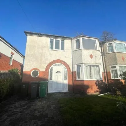 Rent this 4 bed duplex on Springdale Gardens in Manchester, M20 2SQ
