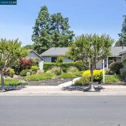 Buy this 3 bed house on 3177 Santa Paula Drive in Concord, CA 94518
