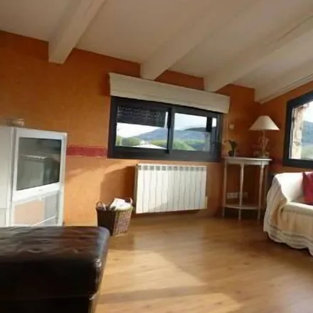 Rent this 3 bed house on 07200 Lachapelle-sous-Aubenas