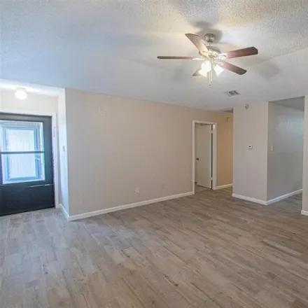 Image 4 - 307 Cole Street, Garland, TX 75040, USA - House for rent