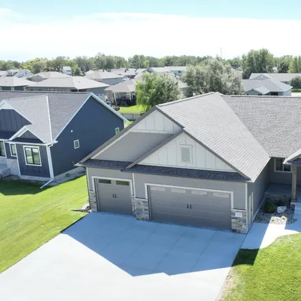 Buy this 5 bed house on 5458 West Meadow Drive in Columbus, NE 68601