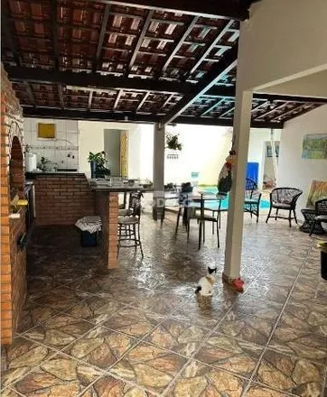 Rent this 5 bed house on Rua Nordau Gonçalves de Melo in Segismundo Pereira, Uberlândia - MG