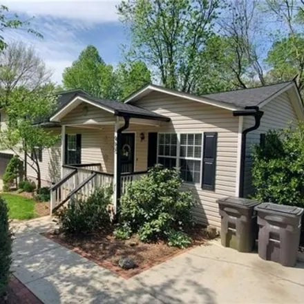 Image 1 - 499 Carolyn Drive, Winston-Salem, NC 27103, USA - House for sale