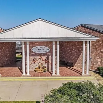 Buy this 2 bed condo on 595 Bellechase Road in Pecan Plantation, Hood County