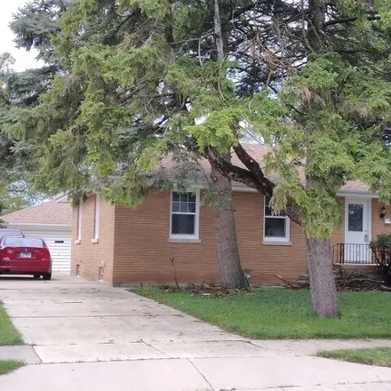 Buy this 3 bed house on 1335 Prairie Avenue in Raynor Park, Joliet