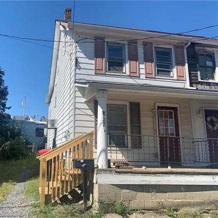 Buy this 3 bed house on 369 North East Alley in Lehighton, PA 18235