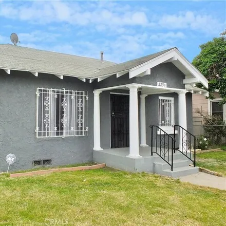 Buy this 2 bed house on 510 East 23rd Street in Long Beach, CA 90806