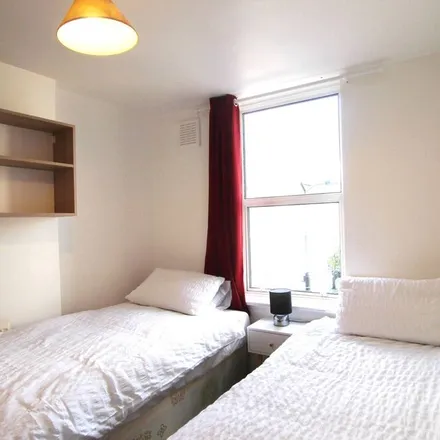 Image 1 - London, W9 3NA, United Kingdom - Apartment for rent