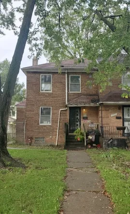 Buy this 2 bed duplex on 10906 South Eberhart Avenue in Chicago, IL 60628