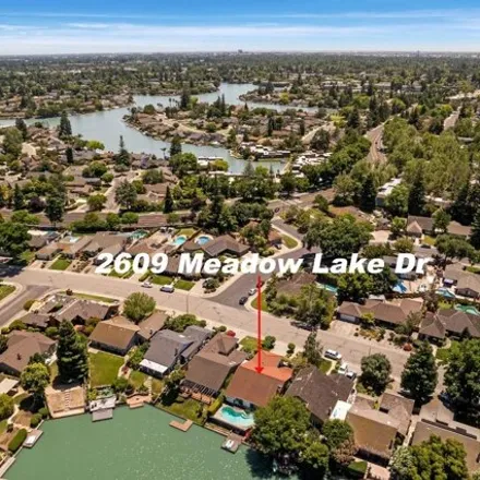 Image 4 - 2609 Meadow Lake Dr, Stockton, California, 95207 - House for sale