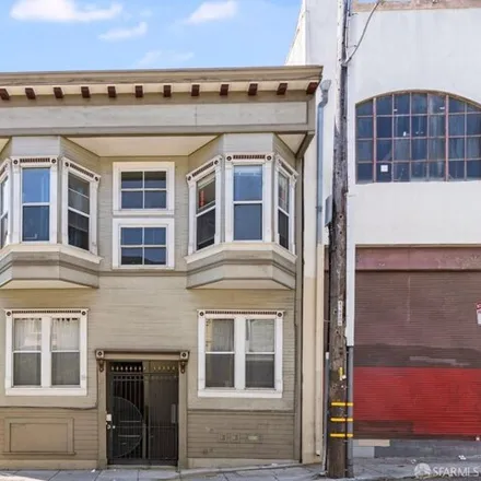Buy this 8 bed house on 10 Moss Street in San Francisco, CA 94103