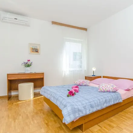 Image 6 - Općina Podgora, Split-Dalmatia County, Croatia - Apartment for rent