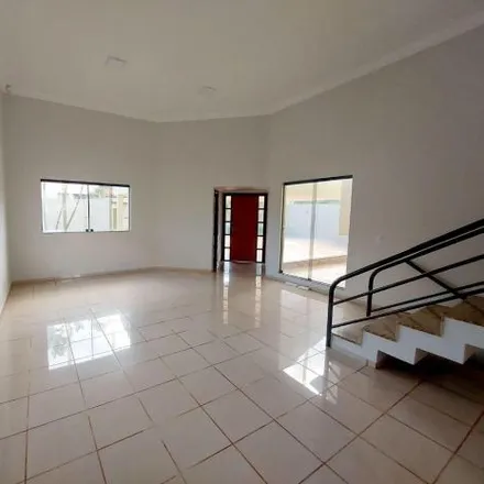 Rent this 4 bed house on Rua das Seriemas in Cidade Jardim, Uberlândia - MG