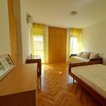Image 2 - Retro, Ruđera Boškovića, 21114 Split, Croatia - Apartment for sale