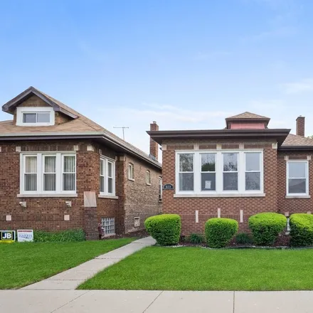 Buy this 3 bed house on 8030 South Clyde Avenue in Chicago, IL 60649