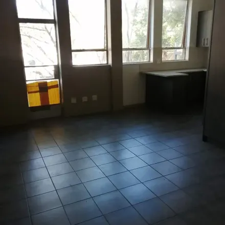 Rent this 1 bed apartment on unnamed road in Rossmore, Johannesburg