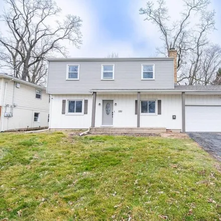 Buy this 4 bed house on 811 East Euclid Avenue in Peoria Heights, Peoria