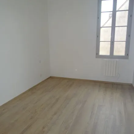 Rent this 2 bed apartment on 15 bis Rue Carnot in 89200 Avallon, France