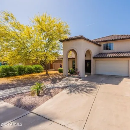 Buy this 3 bed house on 2323 West Nido Avenue in Mesa, AZ 85202