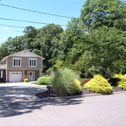 Buy this 4 bed house on 19 Beverly Court in Moriches, Brookhaven