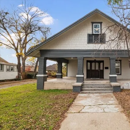 Buy this 3 bed house on 1516 South Adams Street in Fort Worth, TX 76104