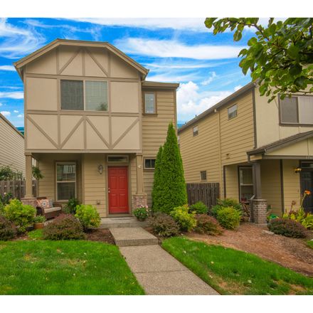 Rent this 3 bed loft on 2709 Northeast 87th Avenue in Vancouver, WA 98662