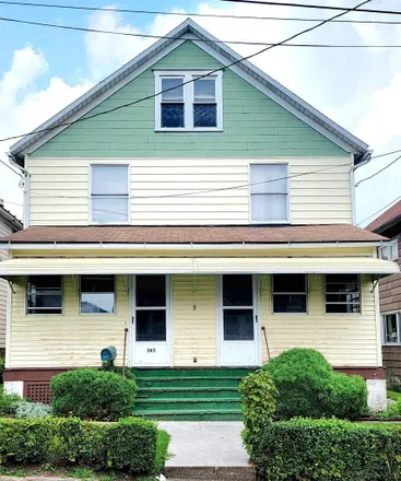 Buy this 4 bed house on 365 Beatrice Avenue in Oakhurst, Johnstown
