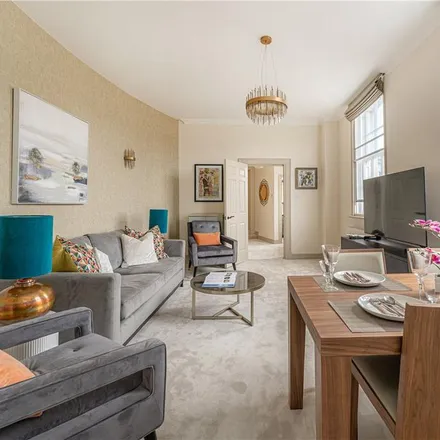 Rent this 2 bed apartment on University House in Grosvenor Gardens Mews East, London