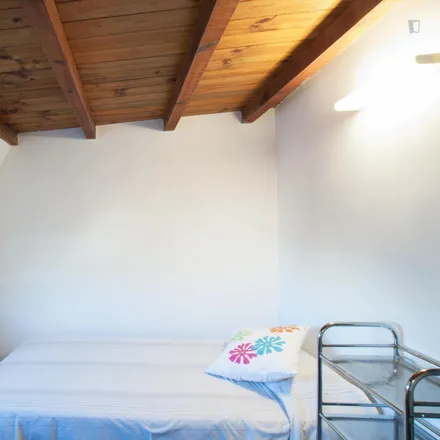 Image 3 - Madrid, Calle de Alonso Castrillo, 19, 28020 Madrid - Room for rent