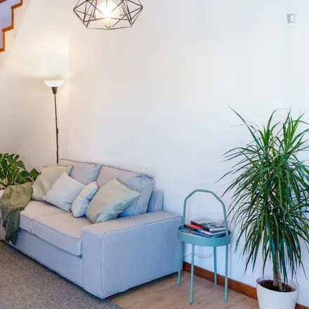 Rent this 3 bed apartment on Rua Inácio Alberto de Sousa in 4350-233 Porto, Portugal