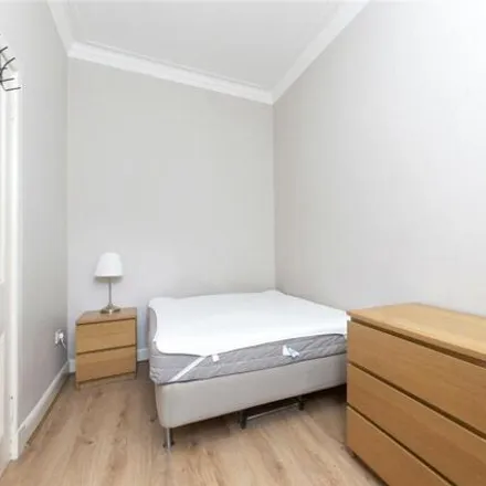Image 8 - 4 Millar Place, City of Edinburgh, EH10 5HJ, United Kingdom - Apartment for rent